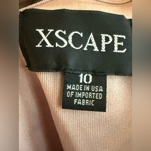 XSCAPR PATTI LONG OFF THE SHOULDER SCUBA CREPE GOWN DRESS BLUSH 10 NEW - Picture 3 of 8